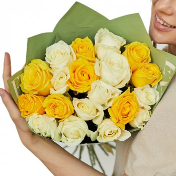 Dzeltenas un baltas rozes 40 cm (19 rozes)